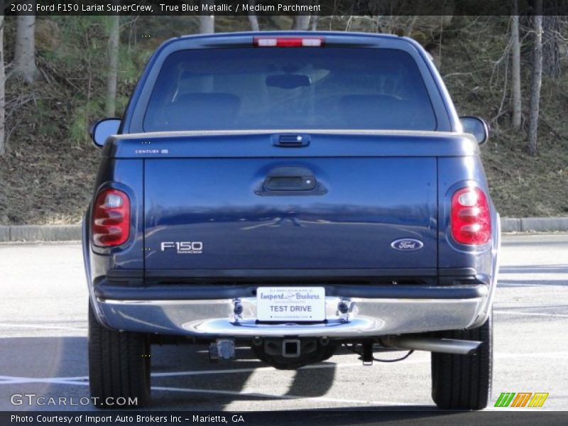True Blue Metallic / Medium Parchment 2002 Ford F150 Lariat SuperCrew