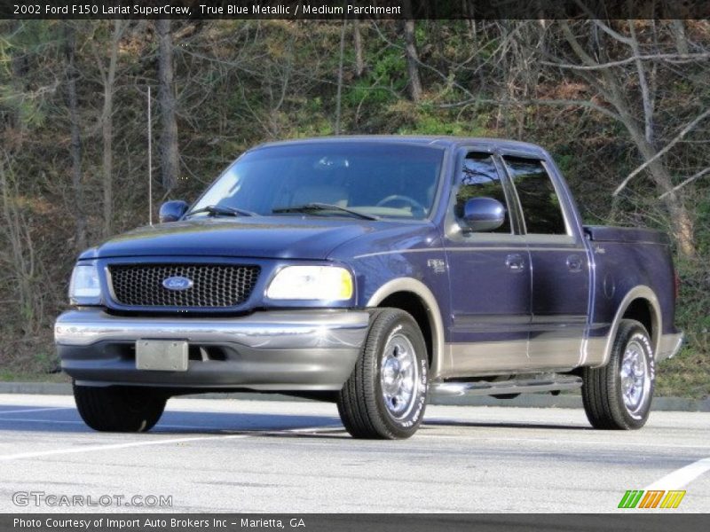 True Blue Metallic / Medium Parchment 2002 Ford F150 Lariat SuperCrew