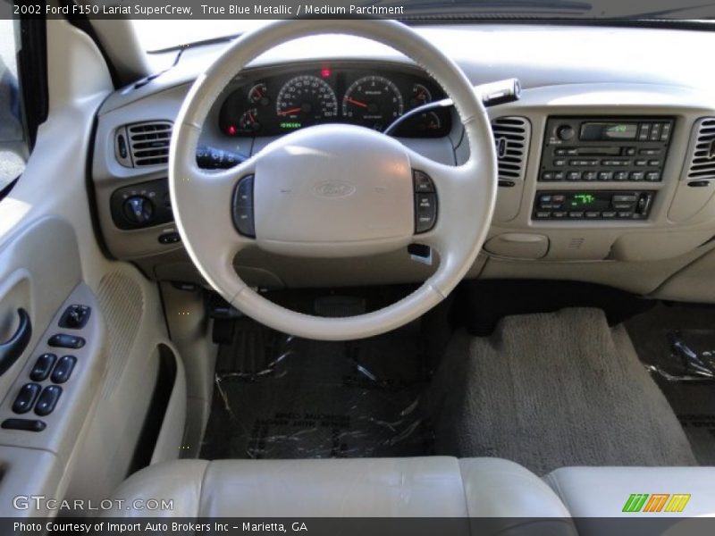 True Blue Metallic / Medium Parchment 2002 Ford F150 Lariat SuperCrew