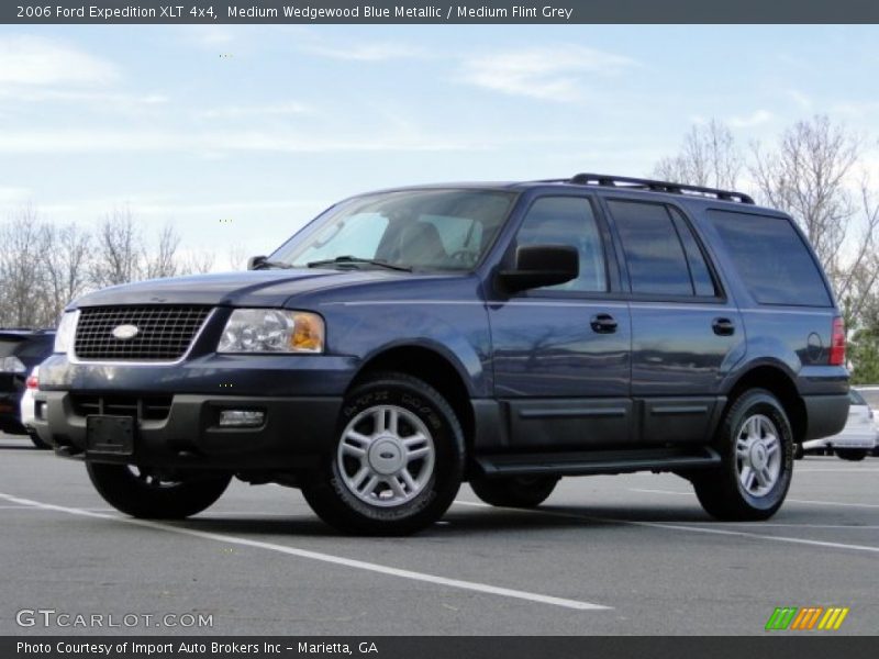 Medium Wedgewood Blue Metallic / Medium Flint Grey 2006 Ford Expedition XLT 4x4