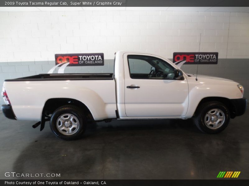 Super White / Graphite Gray 2009 Toyota Tacoma Regular Cab
