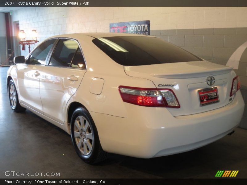 Super White / Ash 2007 Toyota Camry Hybrid
