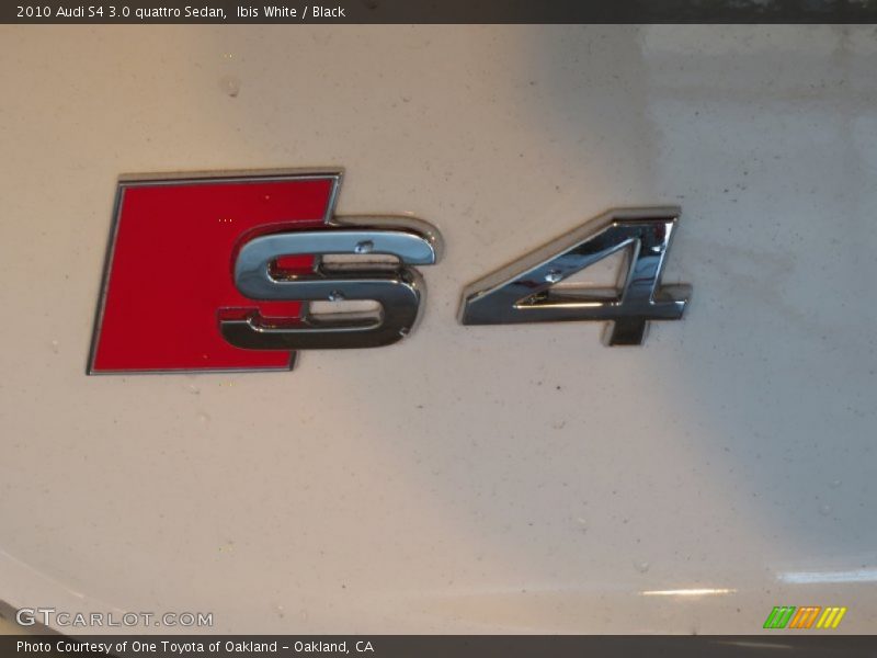 Ibis White / Black 2010 Audi S4 3.0 quattro Sedan