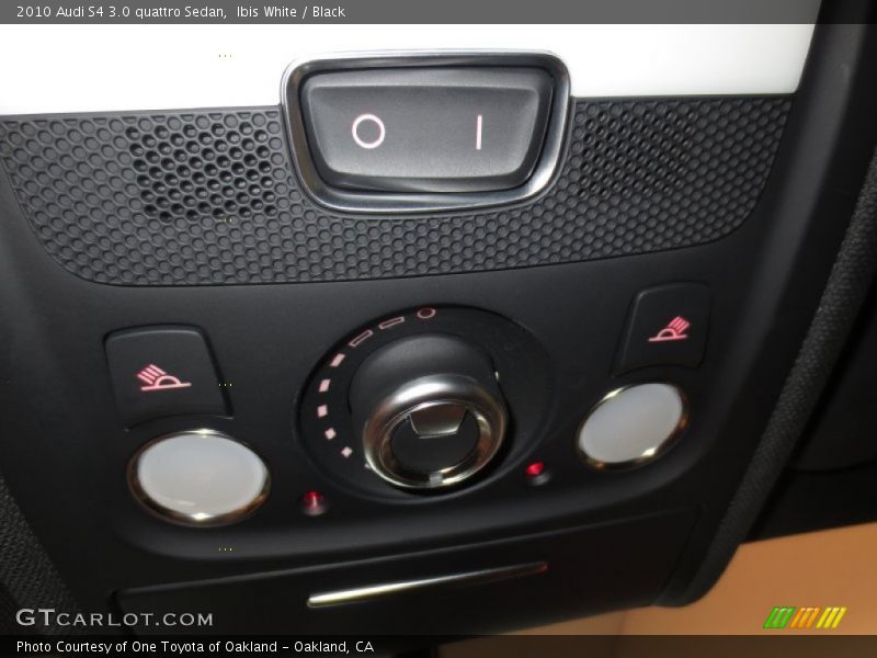 Ibis White / Black 2010 Audi S4 3.0 quattro Sedan