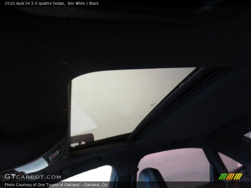 Ibis White / Black 2010 Audi S4 3.0 quattro Sedan