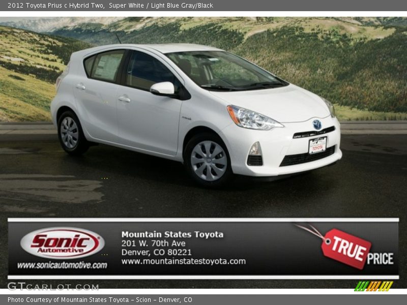 Super White / Light Blue Gray/Black 2012 Toyota Prius c Hybrid Two