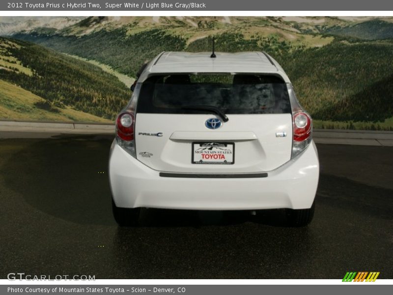 Super White / Light Blue Gray/Black 2012 Toyota Prius c Hybrid Two