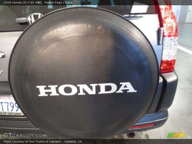 Pewter Pearl / Black 2006 Honda CR-V EX 4WD