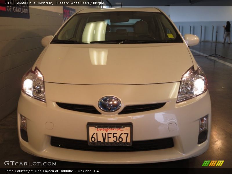 Blizzard White Pearl / Bisque 2010 Toyota Prius Hybrid IV