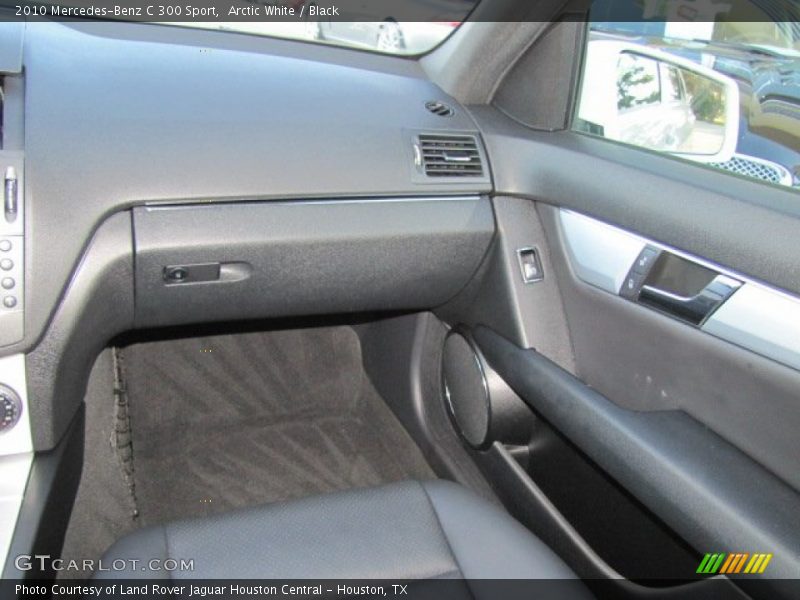 Arctic White / Black 2010 Mercedes-Benz C 300 Sport