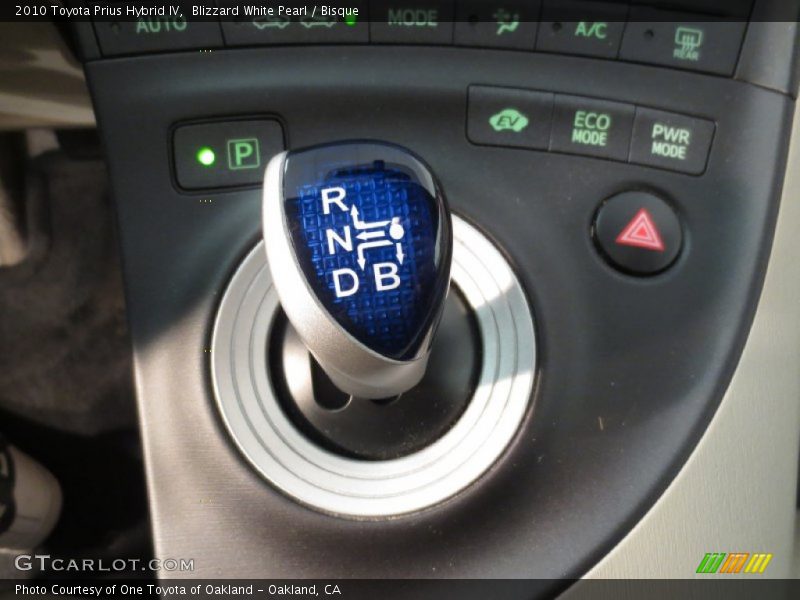 Blizzard White Pearl / Bisque 2010 Toyota Prius Hybrid IV