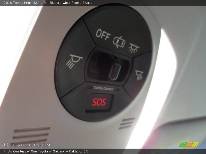 Blizzard White Pearl / Bisque 2010 Toyota Prius Hybrid IV