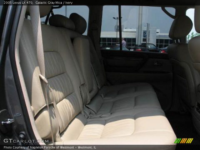 Galactic Gray Mica / Ivory 2005 Lexus LX 470