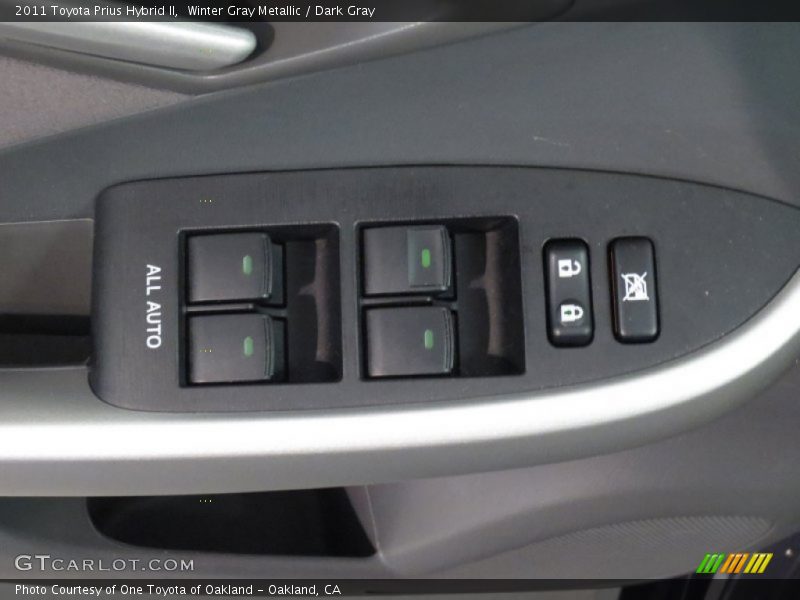 Winter Gray Metallic / Dark Gray 2011 Toyota Prius Hybrid II