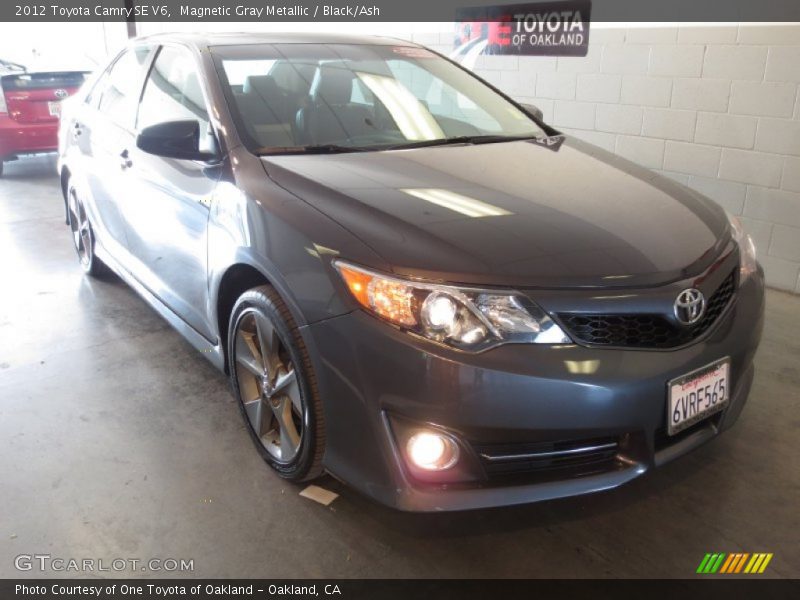 Magnetic Gray Metallic / Black/Ash 2012 Toyota Camry SE V6
