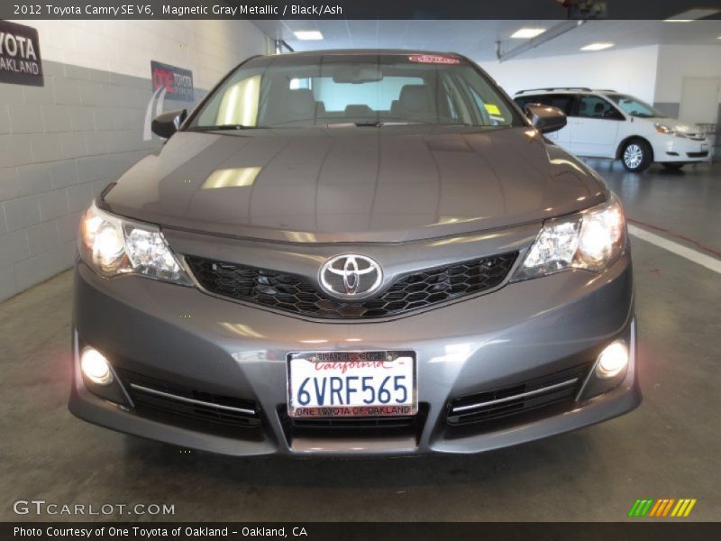 Magnetic Gray Metallic / Black/Ash 2012 Toyota Camry SE V6