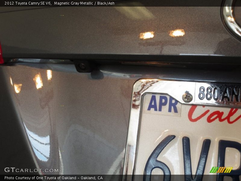 Magnetic Gray Metallic / Black/Ash 2012 Toyota Camry SE V6