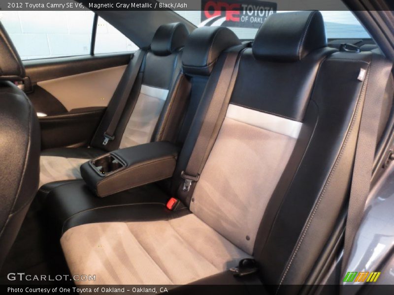 Magnetic Gray Metallic / Black/Ash 2012 Toyota Camry SE V6