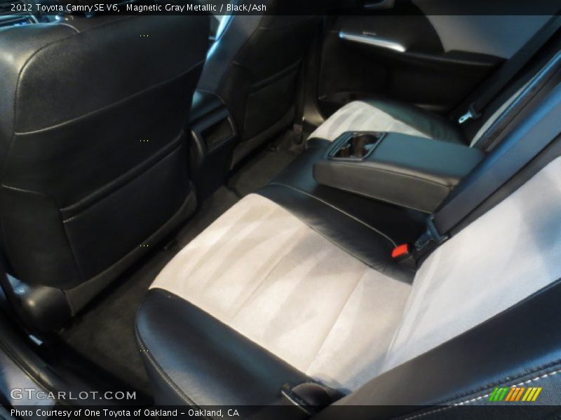 Magnetic Gray Metallic / Black/Ash 2012 Toyota Camry SE V6