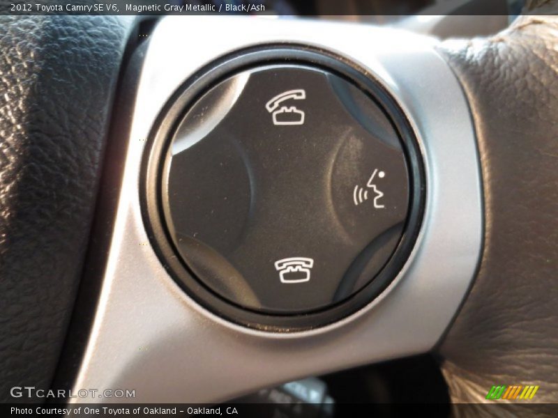 Magnetic Gray Metallic / Black/Ash 2012 Toyota Camry SE V6