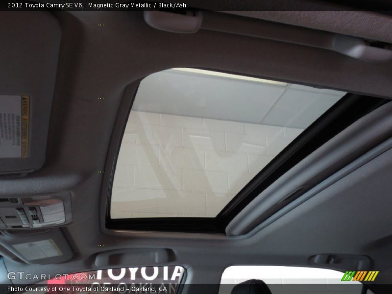 Magnetic Gray Metallic / Black/Ash 2012 Toyota Camry SE V6