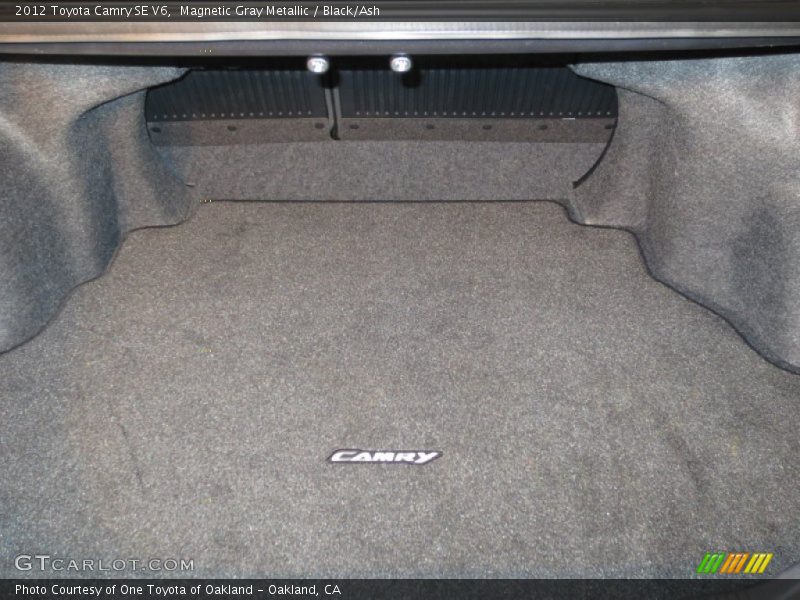 Magnetic Gray Metallic / Black/Ash 2012 Toyota Camry SE V6