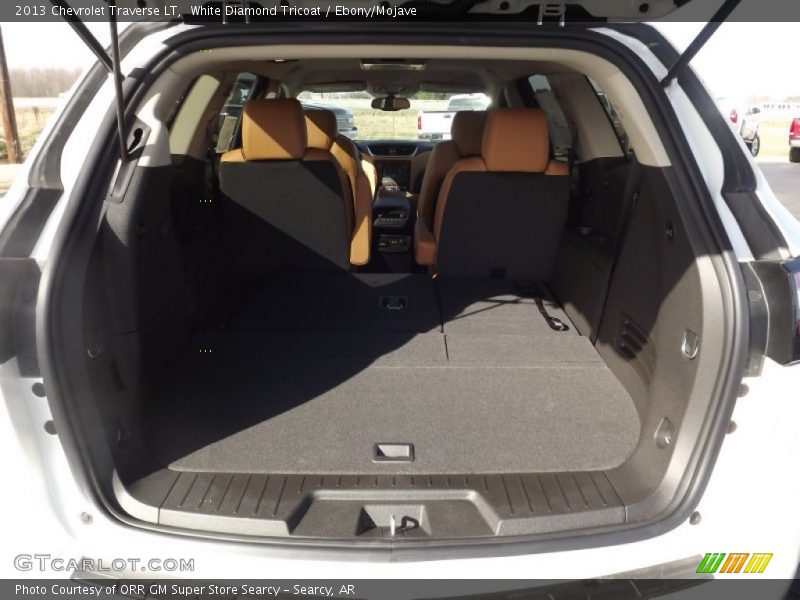 White Diamond Tricoat / Ebony/Mojave 2013 Chevrolet Traverse LT