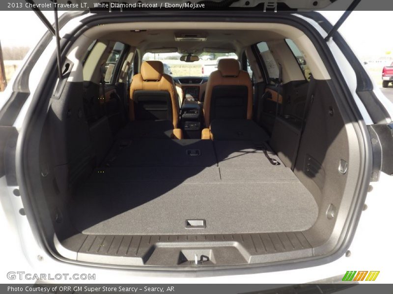 White Diamond Tricoat / Ebony/Mojave 2013 Chevrolet Traverse LT