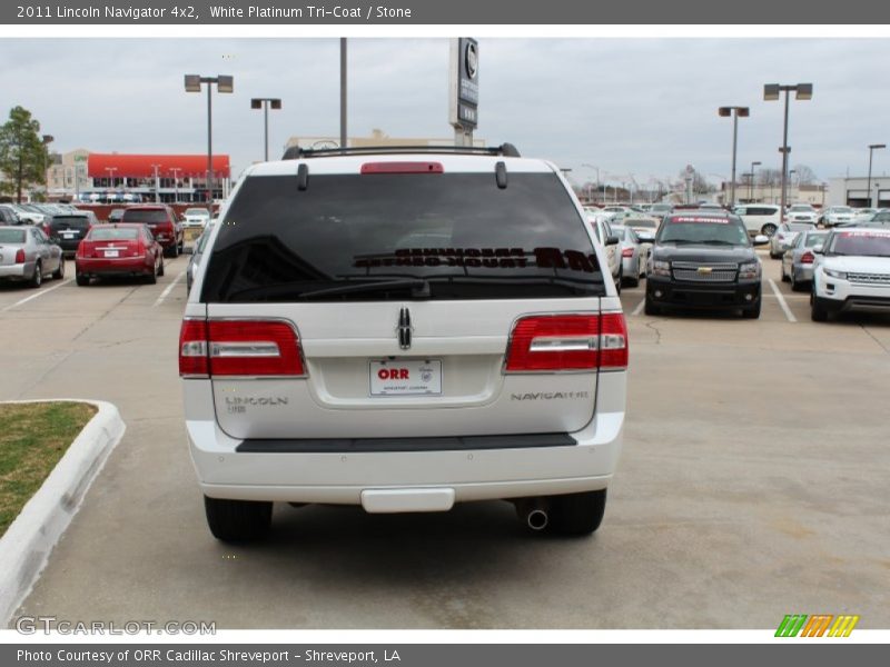 White Platinum Tri-Coat / Stone 2011 Lincoln Navigator 4x2