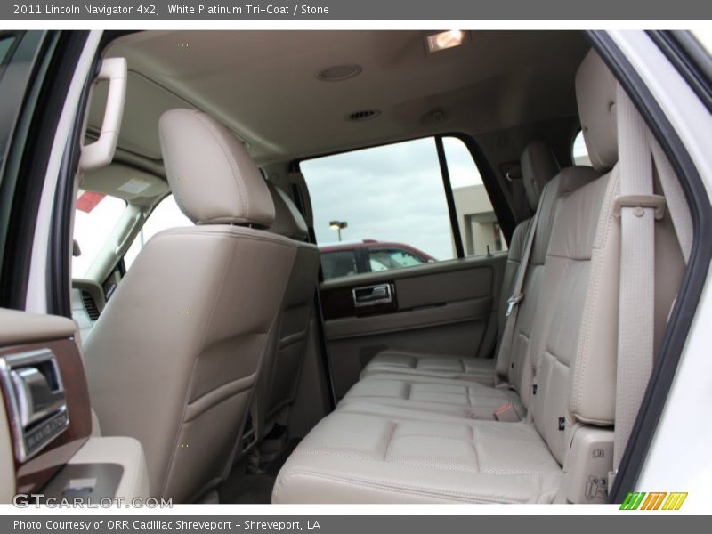 White Platinum Tri-Coat / Stone 2011 Lincoln Navigator 4x2