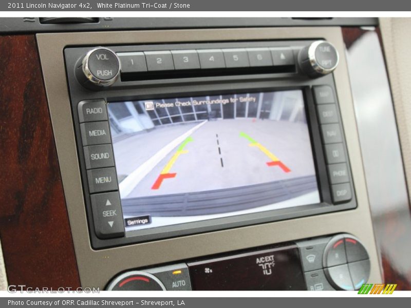 White Platinum Tri-Coat / Stone 2011 Lincoln Navigator 4x2