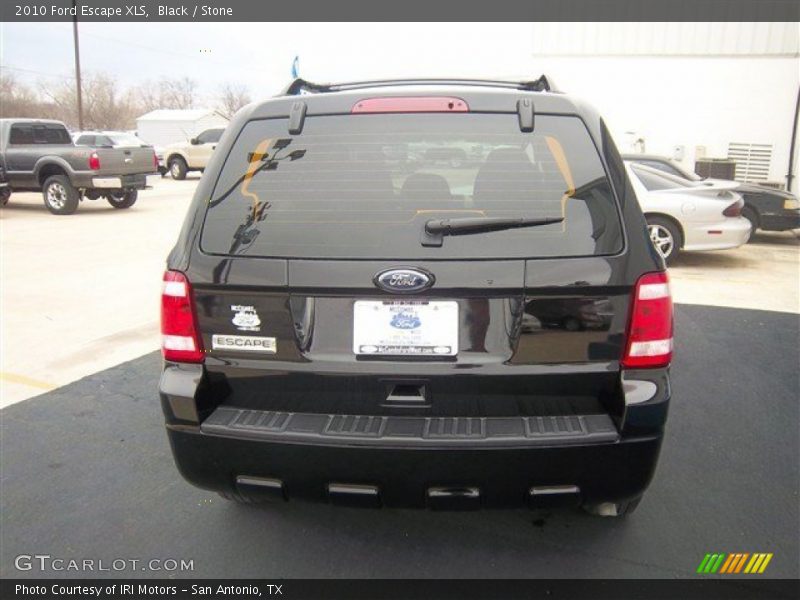 Black / Stone 2010 Ford Escape XLS