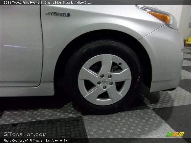 Classic Silver Metallic / Misty Gray 2011 Toyota Prius Hybrid II