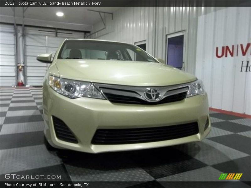 Sandy Beach Metallic / Ivory 2012 Toyota Camry LE