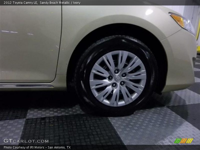 Sandy Beach Metallic / Ivory 2012 Toyota Camry LE