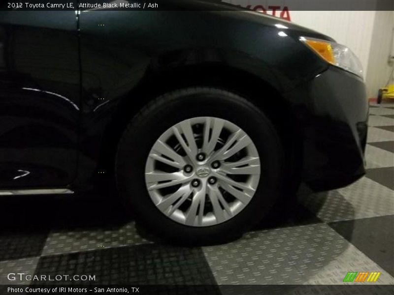 Attitude Black Metallic / Ash 2012 Toyota Camry LE