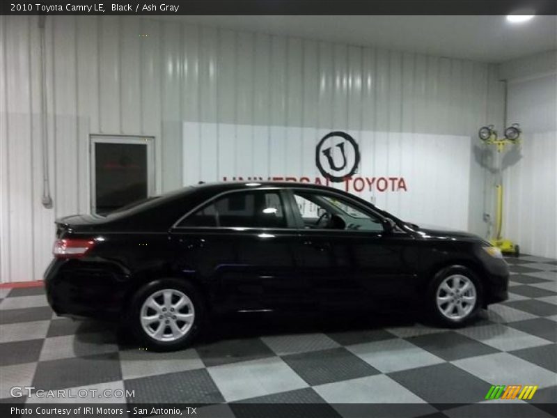 Black / Ash Gray 2010 Toyota Camry LE