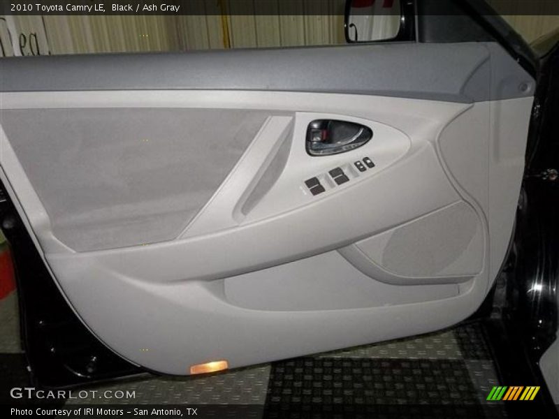 Black / Ash Gray 2010 Toyota Camry LE