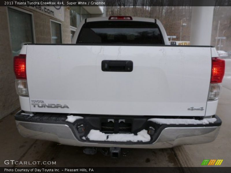 Super White / Graphite 2013 Toyota Tundra CrewMax 4x4