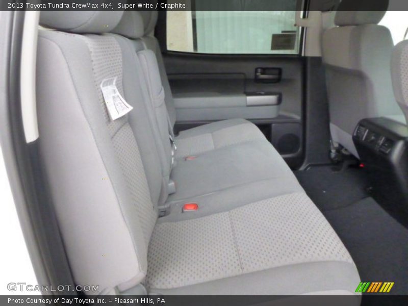 Super White / Graphite 2013 Toyota Tundra CrewMax 4x4
