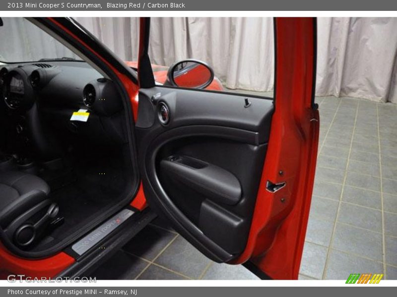Blazing Red / Carbon Black 2013 Mini Cooper S Countryman