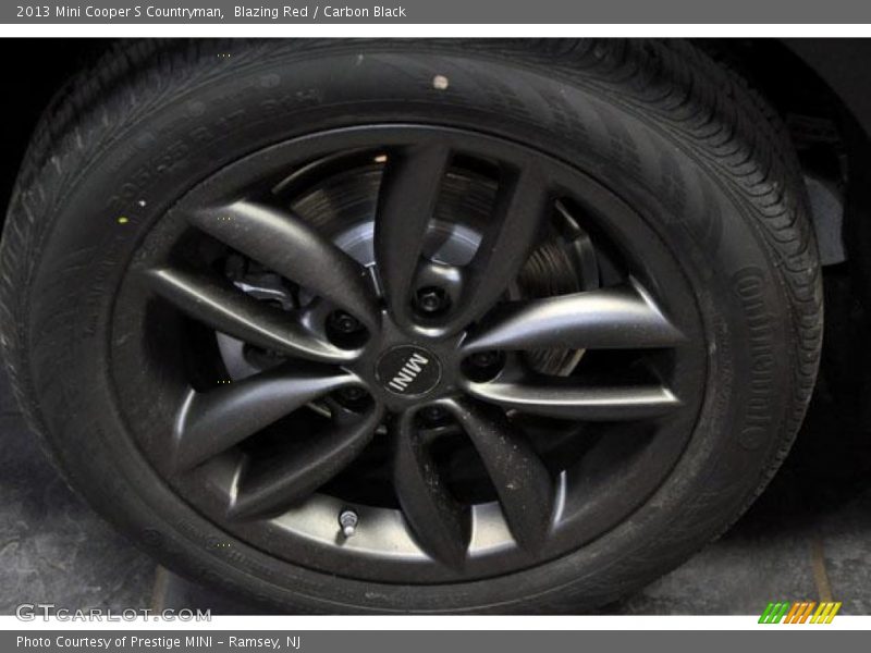 Blazing Red / Carbon Black 2013 Mini Cooper S Countryman