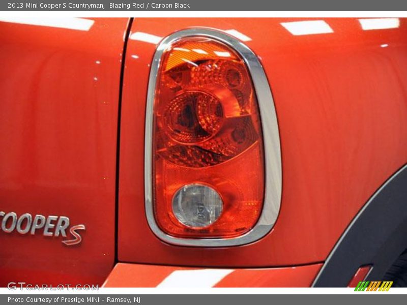 Blazing Red / Carbon Black 2013 Mini Cooper S Countryman