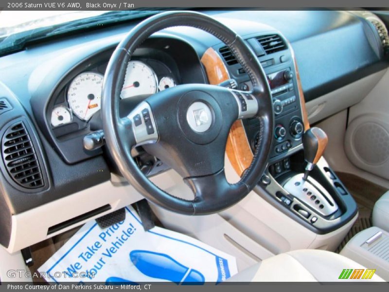 Black Onyx / Tan 2006 Saturn VUE V6 AWD