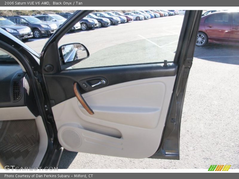 Black Onyx / Tan 2006 Saturn VUE V6 AWD
