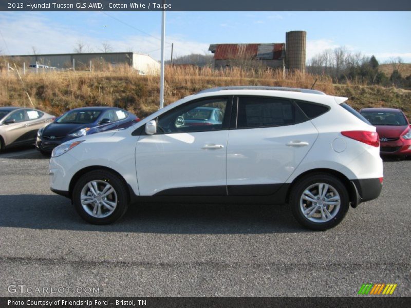 Cotton White / Taupe 2013 Hyundai Tucson GLS AWD