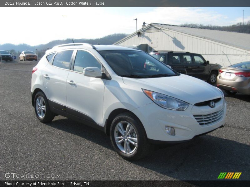 Cotton White / Taupe 2013 Hyundai Tucson GLS AWD