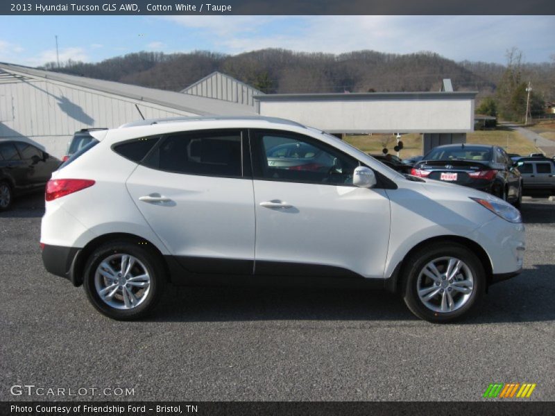 Cotton White / Taupe 2013 Hyundai Tucson GLS AWD