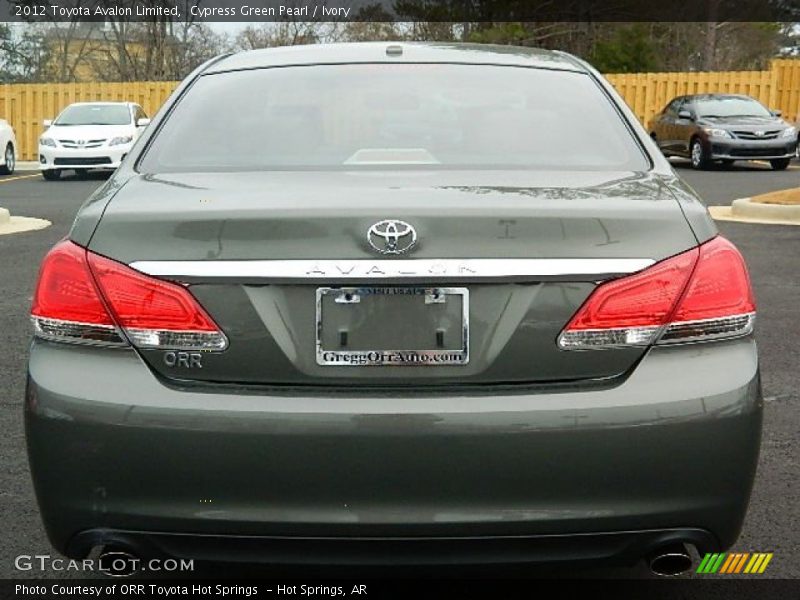 Cypress Green Pearl / Ivory 2012 Toyota Avalon Limited