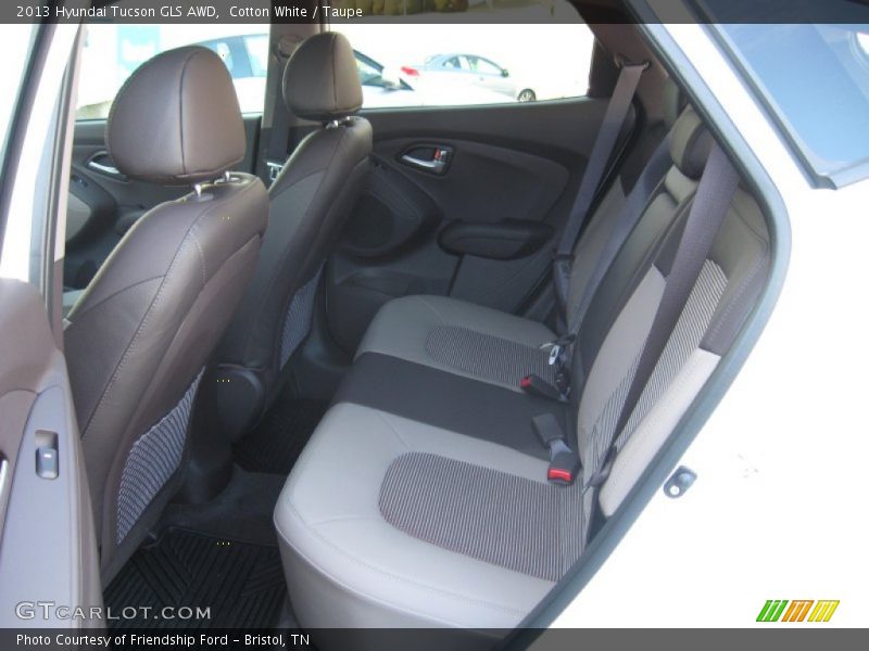 Cotton White / Taupe 2013 Hyundai Tucson GLS AWD